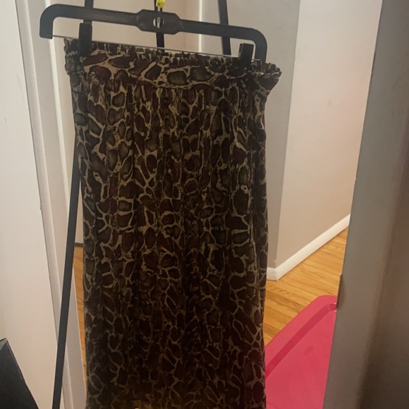 ZARA ANIMAL PRINT SATIN SKIRT - Picture 6 of 7